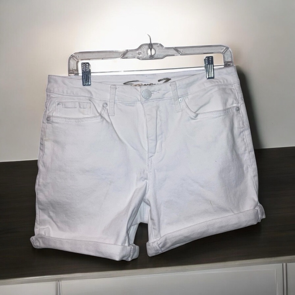 Seven7 size 10 shorts